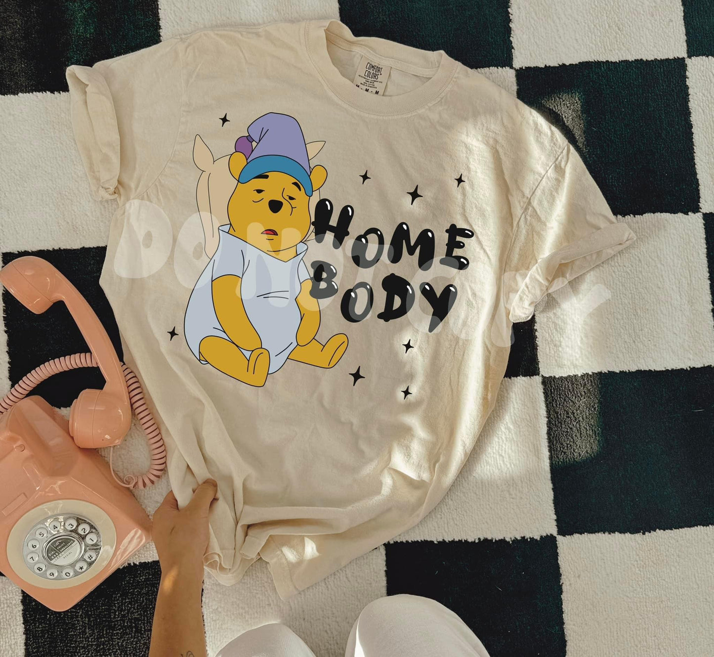 Homebody-Pooh Graphic Tee